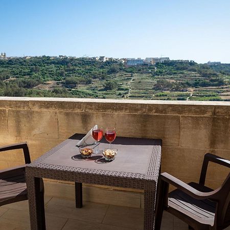 Ta' Giljan B&B Gozo Xagħra Esterno foto